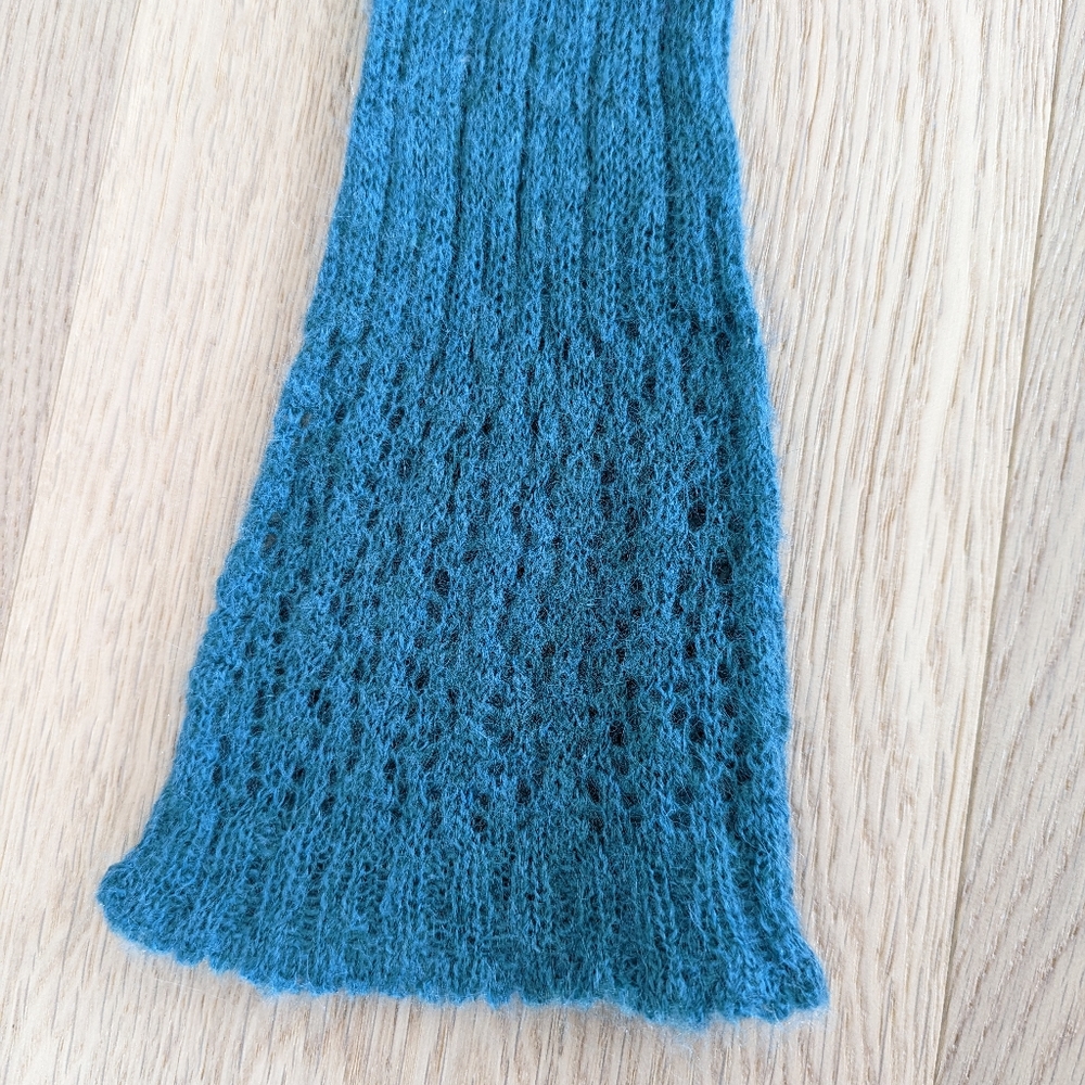 Sweater - Picture 5 of 8